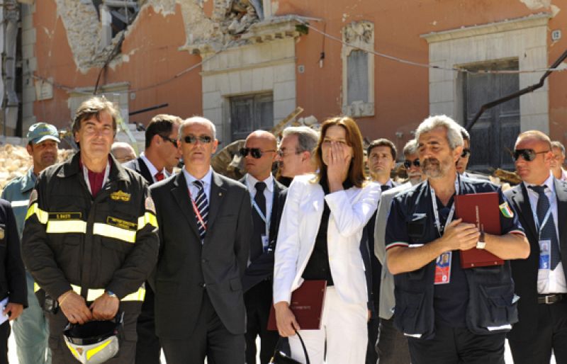  En Italia los principales líderes mundiales han alcanzado hoy un compromiso en la lucha contra el hambre.