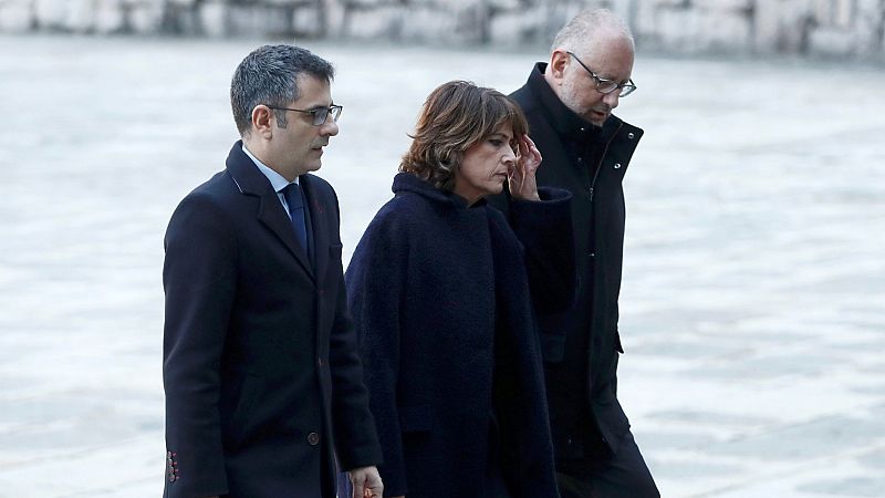 Representantes del Gobierno y familiares de Franco llegan al Valle de los Caídos para la exhumación