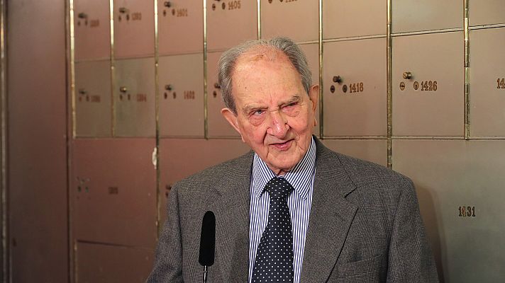 Los desayunos - Sánchez-Albornoz: "Mi fuga de Cuelgamuros tuvo éxito porque mi destino era Francia"