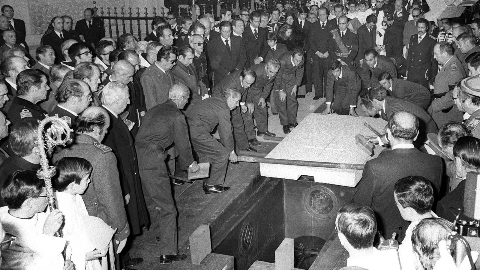 Exhumación de Franco: Así fue el entierro de Franco
