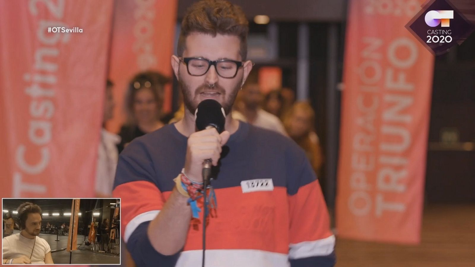 Un chico canta muy muy bajito en la Fase 1 del casting OT 2020 en Sevilla