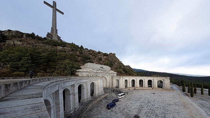 Los desayunos de TVE: Exhumación de Franco. Parte 1