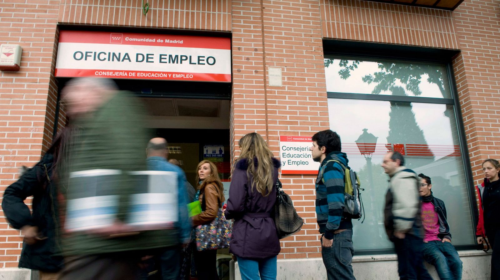 EPA | La creación de empleo se frena en el peor verano de los seis últimos años