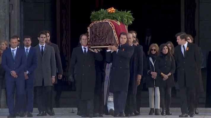 Especiales informativos - Los desayunos de TVE: Exhumación de Franco. Parte 2