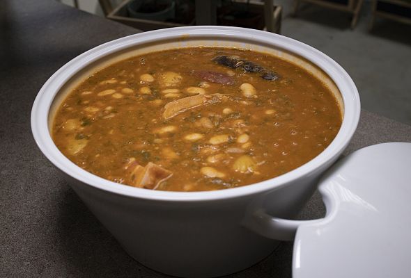 RTVE Cocina - "Cocido montañés" de Dani García