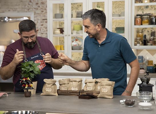 Félix Cisneros, experto en café, visita "Hacer de comer"