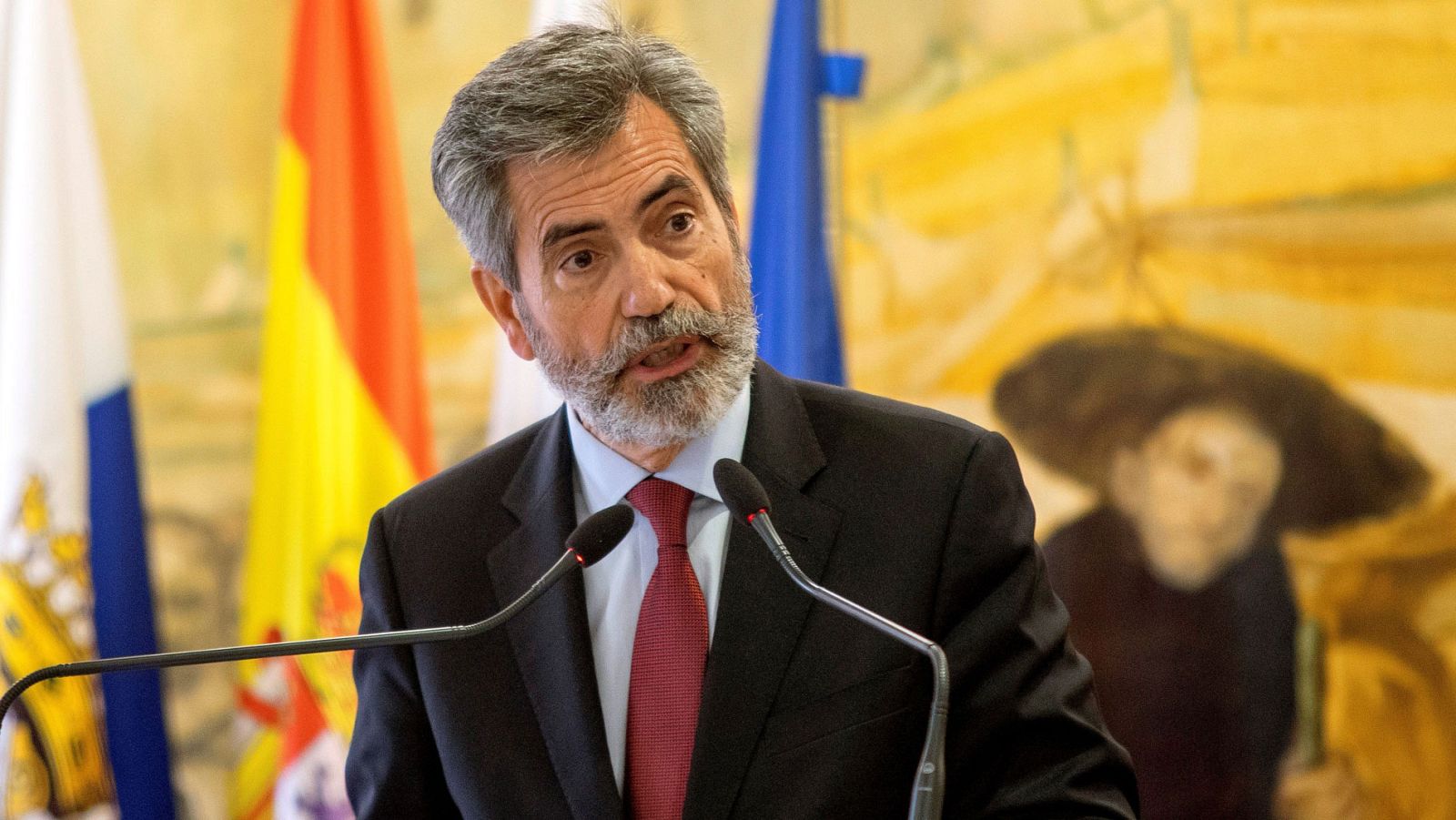 Lesmes asegura que no hubo ninguna "profanación de tumbas" en la exhumación de Franco