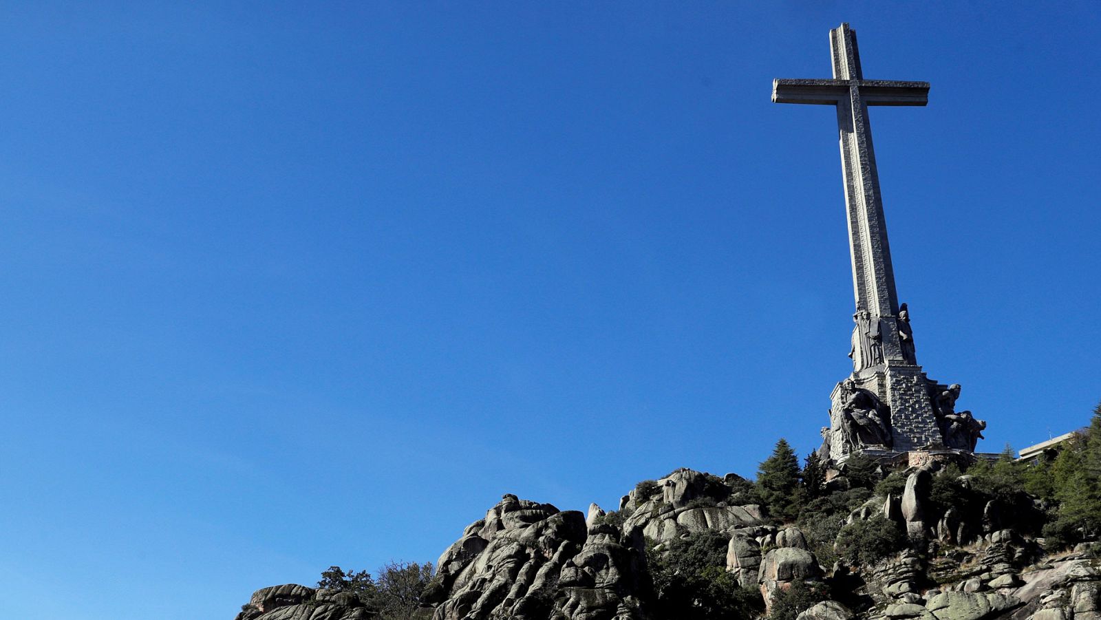 ¿Qué hacer con el Valle de los Caídos tras la exhumación de Franco?