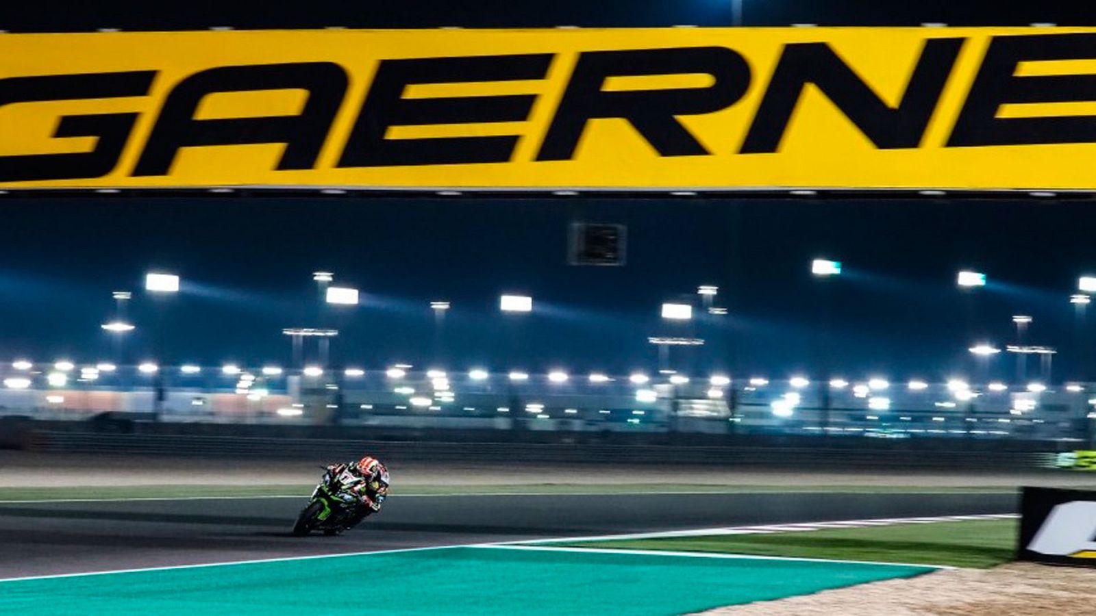 Rea vence la 'Superpole race'