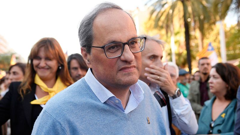 El presidente de la Generalitat, Quim Torra, ha afirmado este sábado que irá "tan lejos como el pueblo de Cataluña quiera". Al llegar a la manifestación contra la sentencia del procés que se celebra este sábado en Barcelona, Torra ha asegurado que se