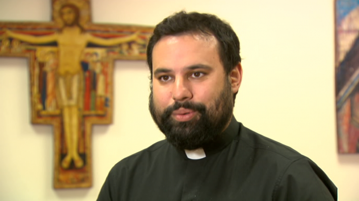 Testimonio - Santos o nada