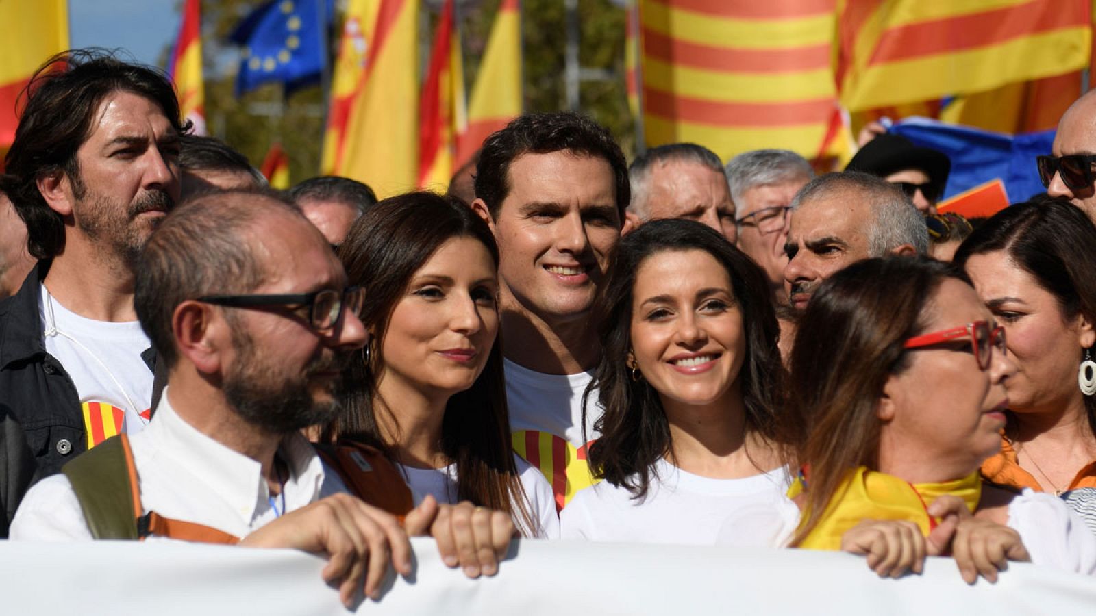 Cataluña: Rivera reinvindica "la unidad" ante "los que quieren romper" España 