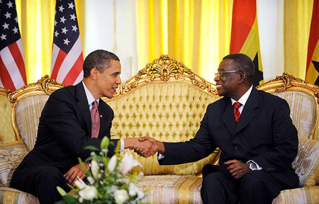  - Obama visita Ghana