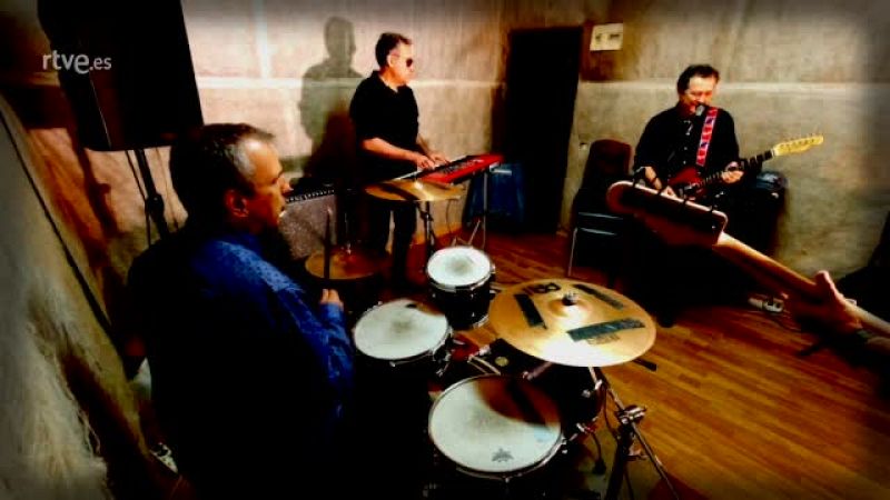 VDEO: J. Teixi Band - Por un amor (Siniestro Total)