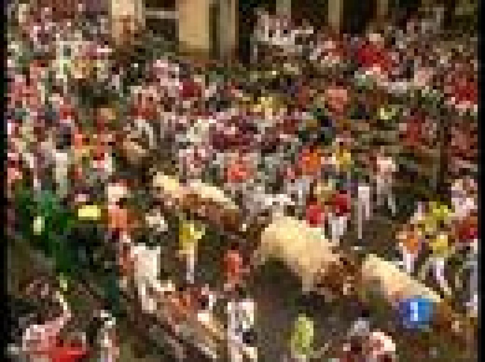 San Fermín 2023: La manada en el tramo de Telefónica | RTVE Play