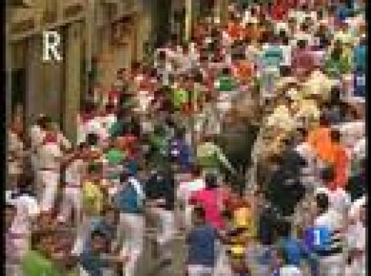 San Fermín - VI encierro. La manada en Estafeta