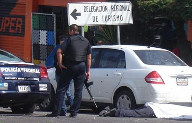  - Ofensiva de los narcos en México