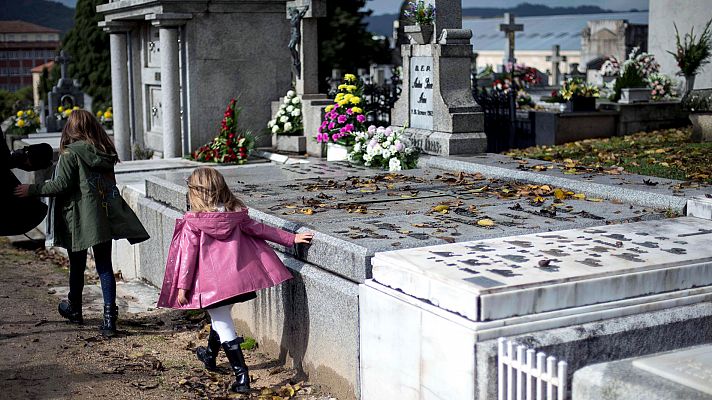 Cómo se recuerda a los seres queridos en el día de Todos los Santos