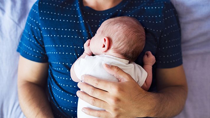 A partir del 1 de noviembre los padres del País Vasco podrán ampliar su permiso de paternidad hasta las 16 semanas