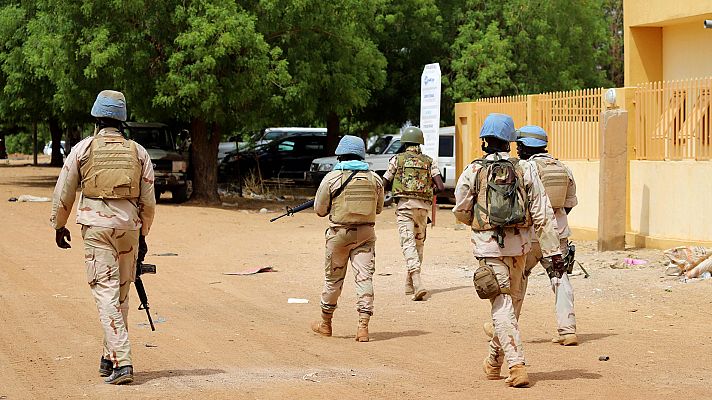 Un atentado terrorista contra un cuartel de las Fuerzas Armadas Malienses se salda con 54 muertos