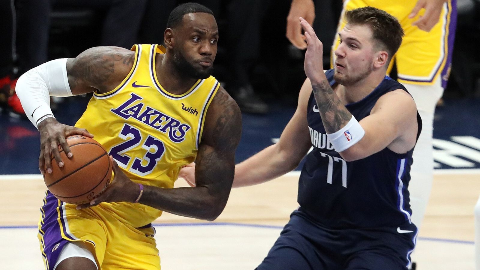 James y Doncic brillan en el duelo entre Lakers y Dallas - rtve.es | Ver