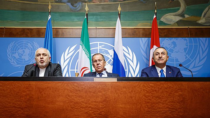 Telediario 1 - EE.UU vigila los pozos petrolíferos en Siria para que no caigan en manos del Estado Islámico