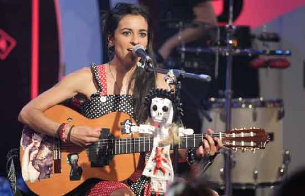 No Disparen al Pianista - Vuelve Bebe