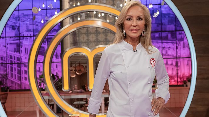 MasterChef Celebrity - Carmen Lomana se vuelve a colocar la chaquetilla