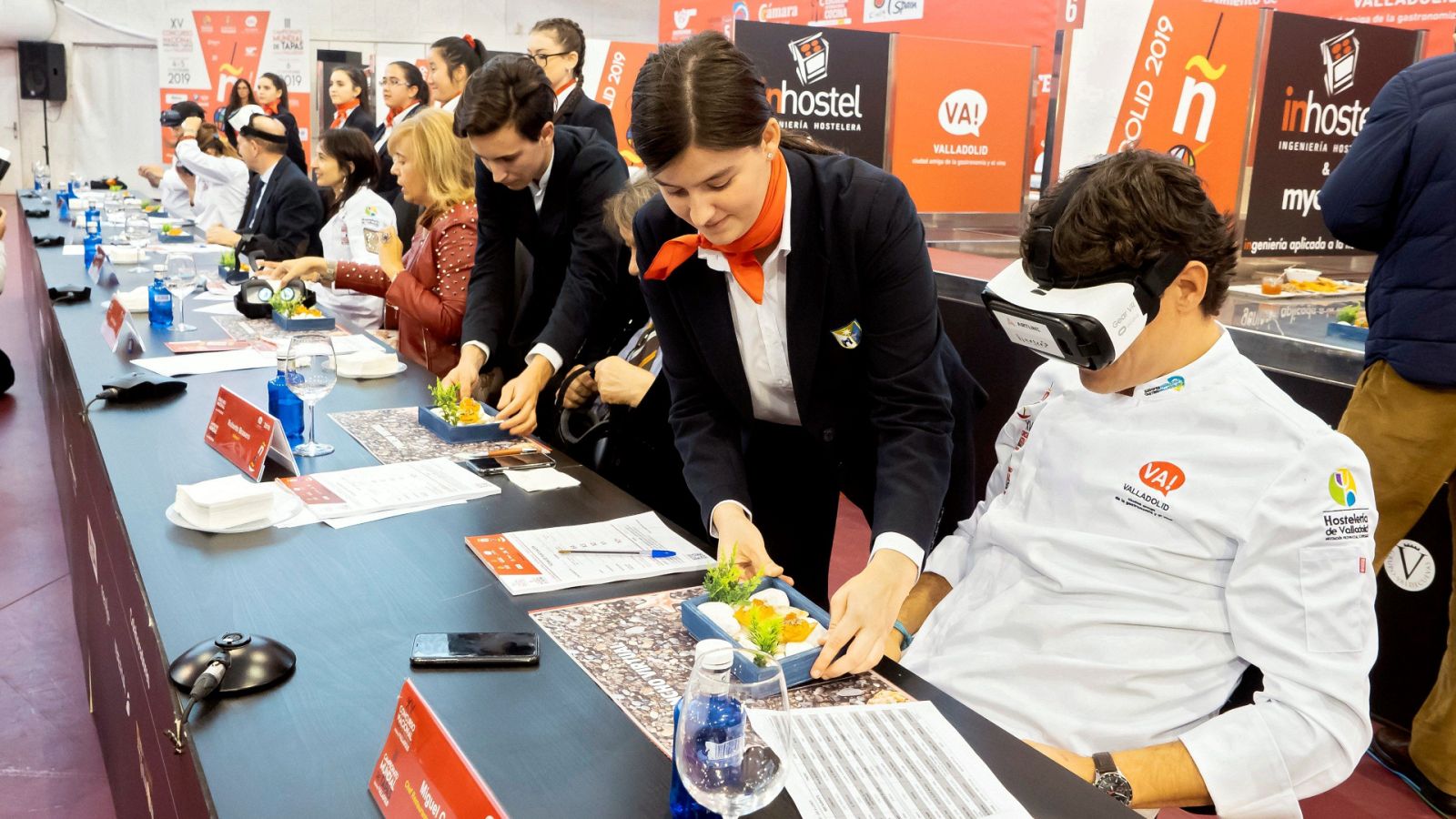 La Mañana - III Campeonato Internacional de Tapas en Valladolid