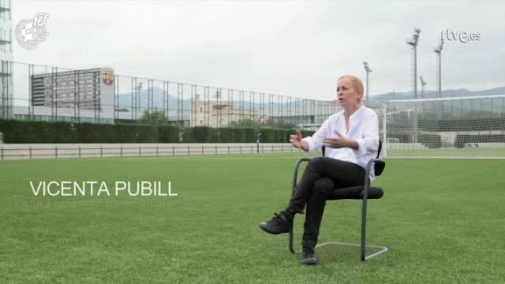 La RFEF homenajea a las protagonistas del fútbol femenino de ayer y de hoy