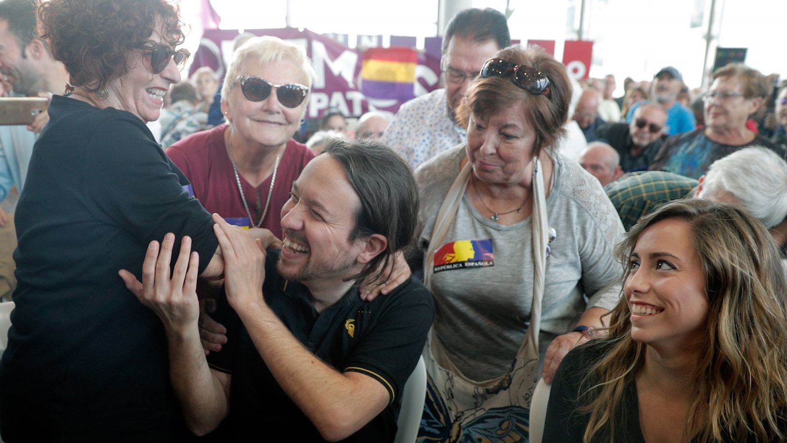 Iglesias pide el voto a los socialistas "desencantados" con los anuncios de Sánchez