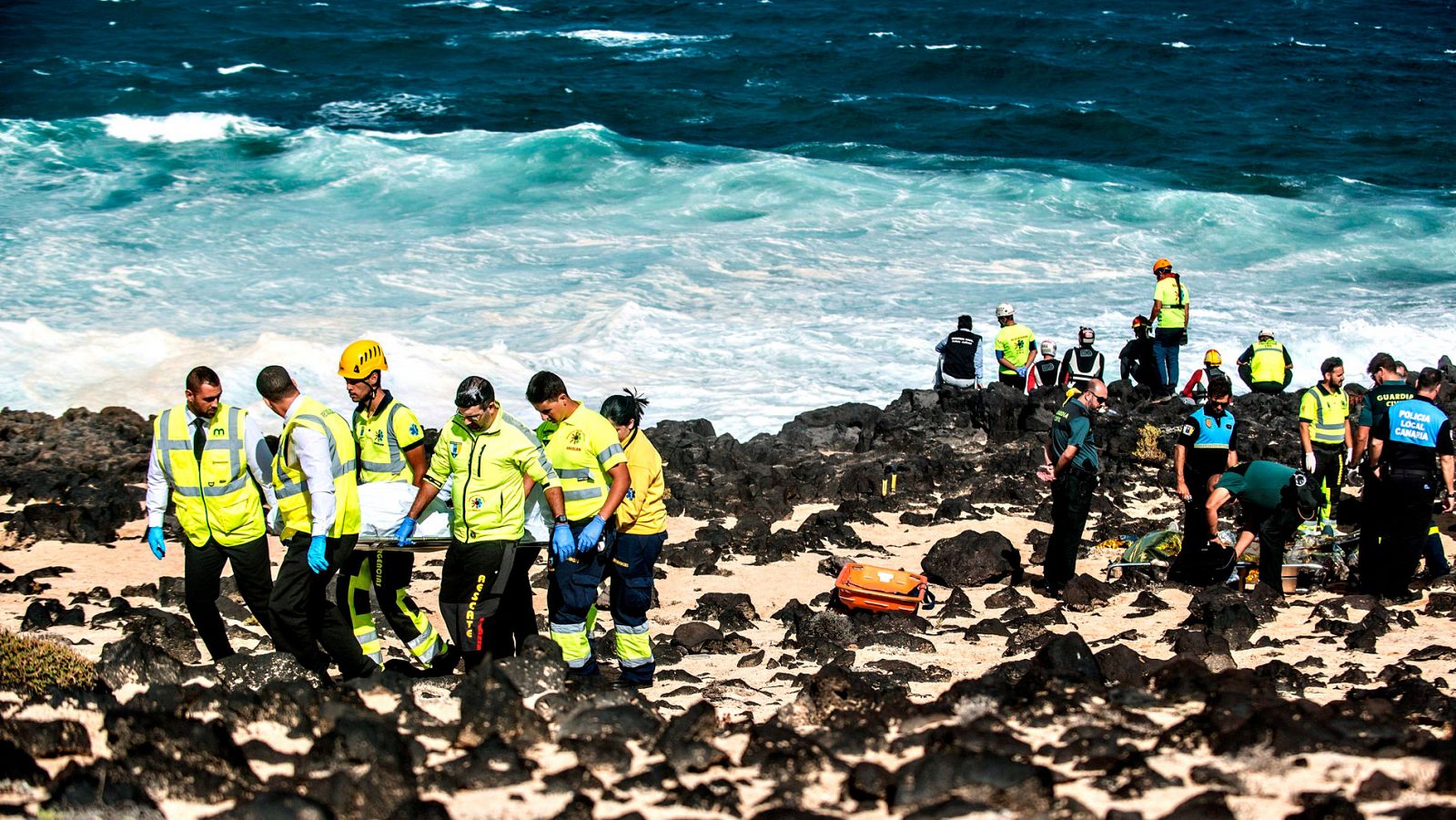 Patera - El naufragio de una patera frente a las costas de Lanzarote deja seis muertos