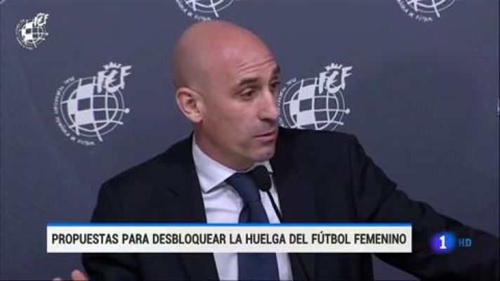 La RFEF trata de desbloquear la huelga del fútbol femenino con una oferta de más de un millón de euros