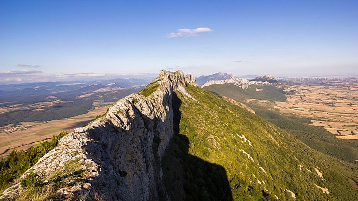 Intervalos de viento fuerte en los litorales cantábrico, gallego y zonas de montaña