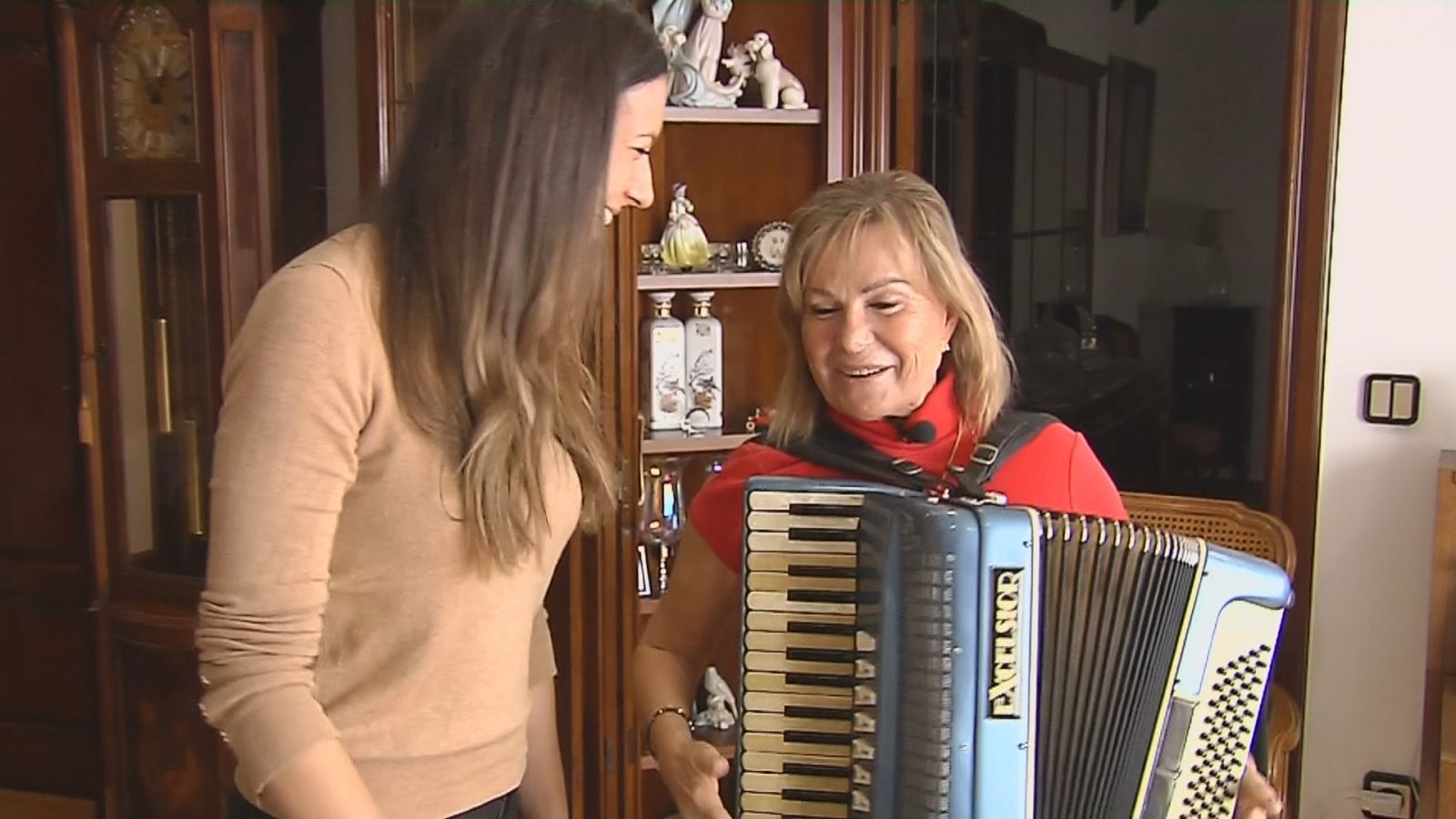 El Adiós De María Jesús Y Su Acordeón