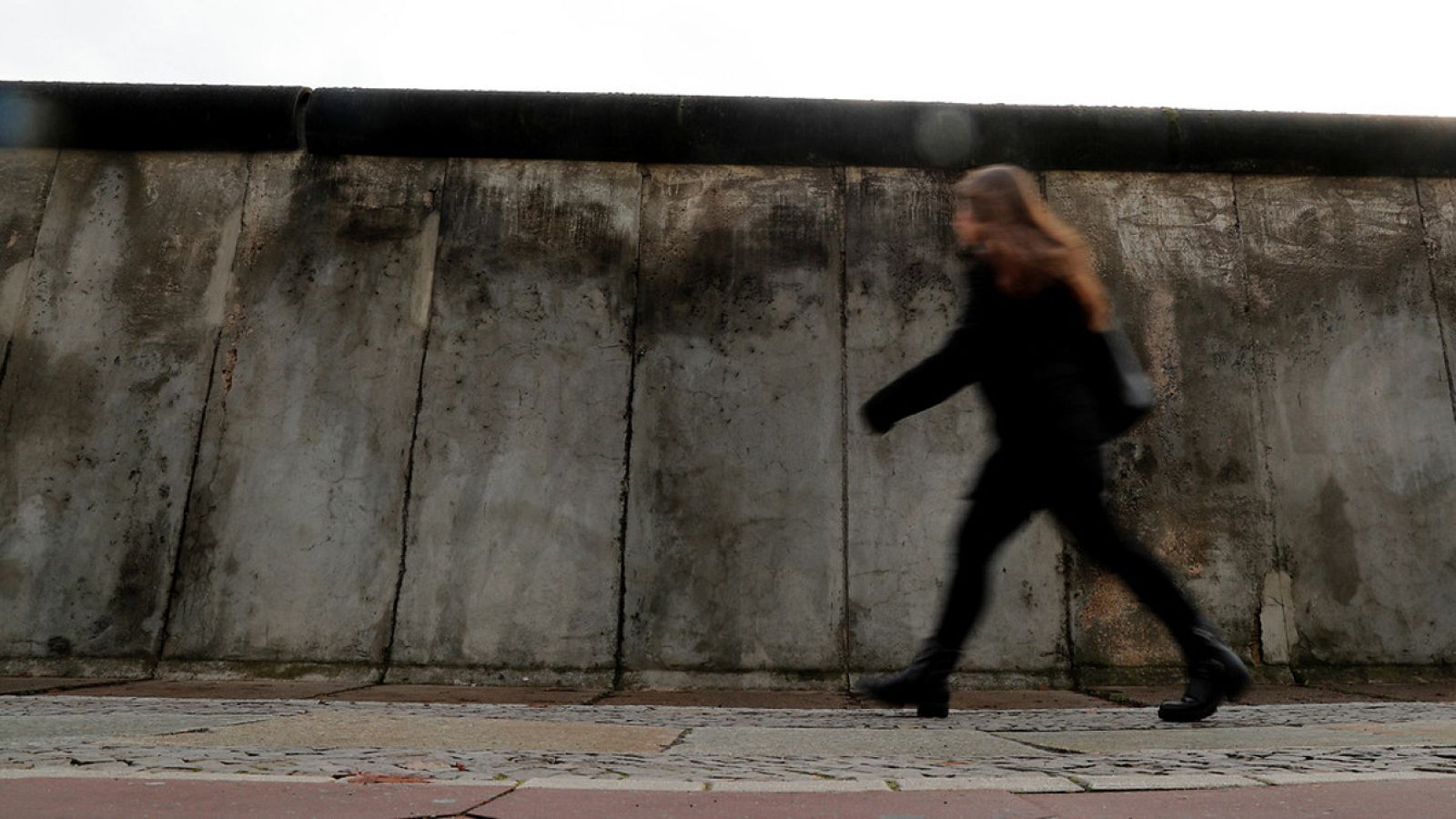 Testigos de la caída del Muro de Berlín recuerdan la jornada histórica