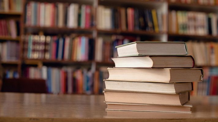 Telediario 1 - Libreros,"los héroes del papel" que intentan sobrevivir al auge del comercio online