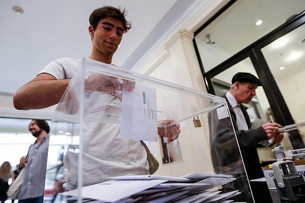 Telediario 1 - Telediario - 21 horas - 08/11/19