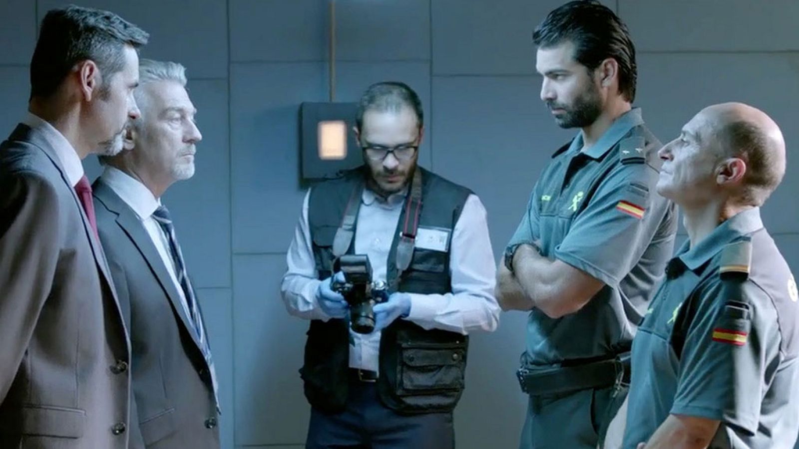 Olmos y Robles - Capítulo 7: El juego de Almanzor - ver ahora