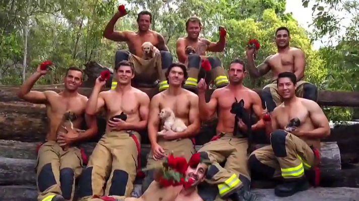 El calendario solidario de los bomberos australianos