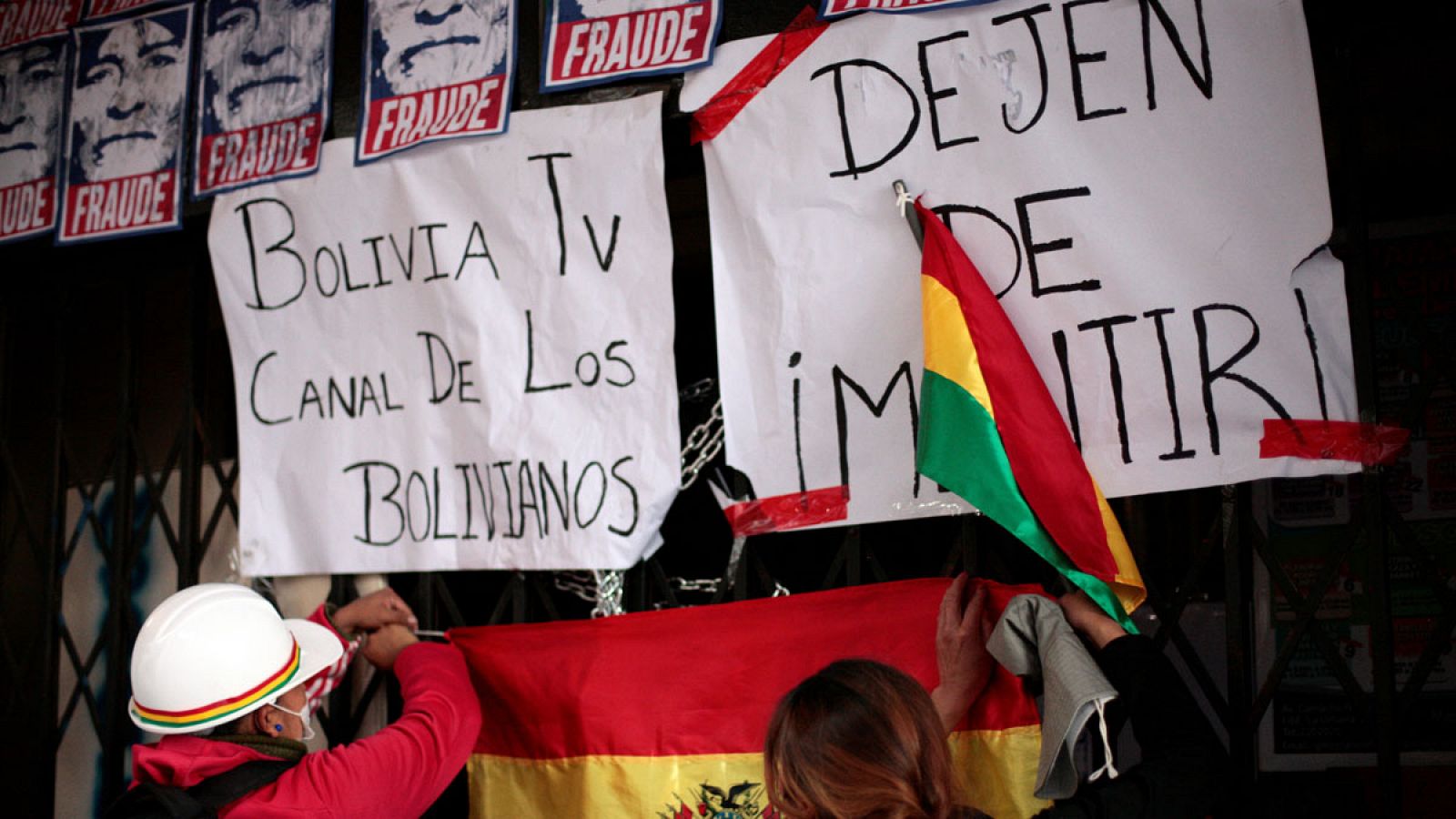 Bolivia: Manifestantes antigurbenamentales ocupan varios medios estatales bolivianos