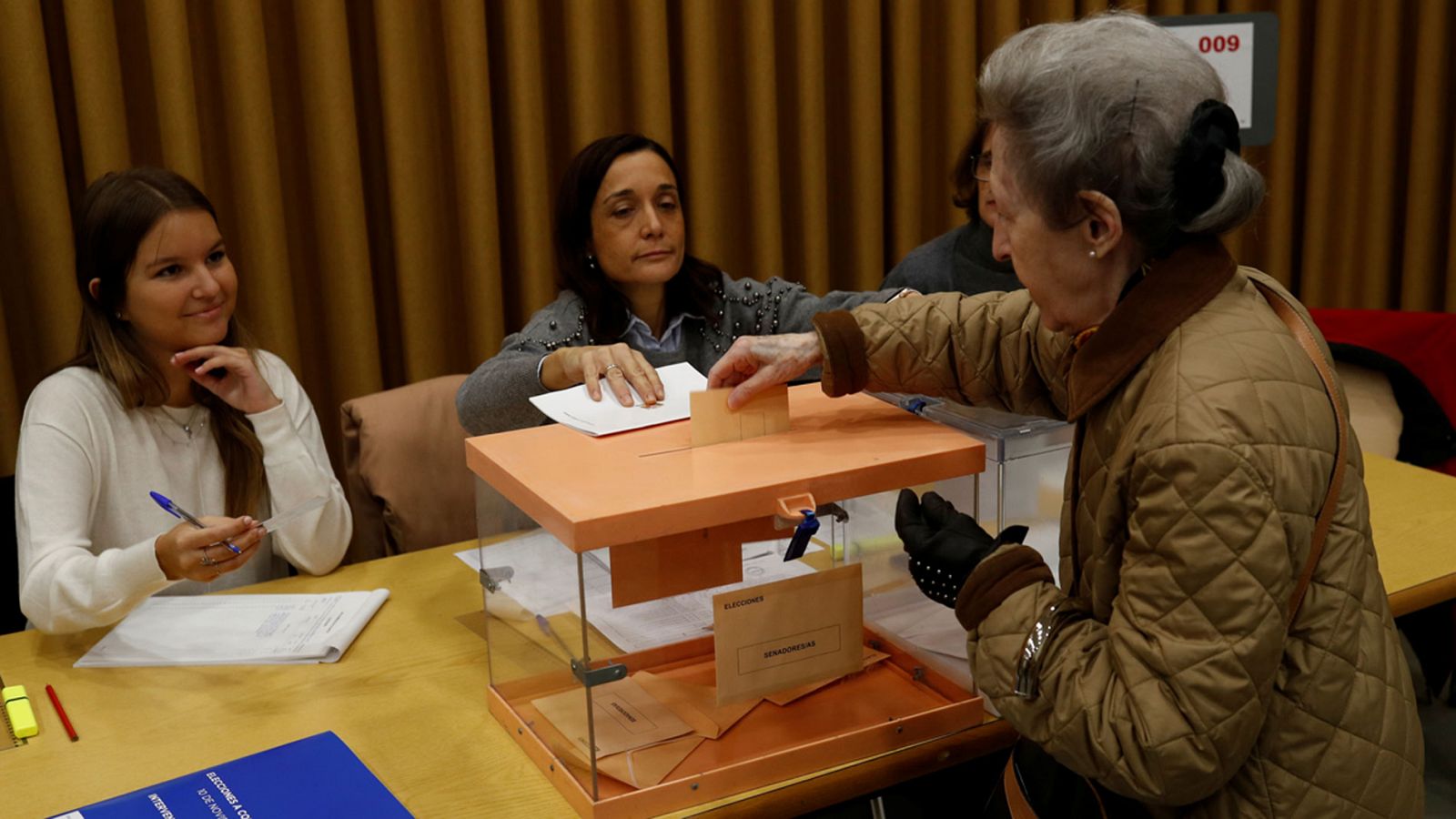 Elecciones generales 2019: Los más madrugadores comienzan a votar