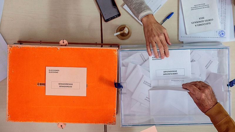 RTVE se vuelca con la información electoral con un especial que arranca antes del cierre de los colegios