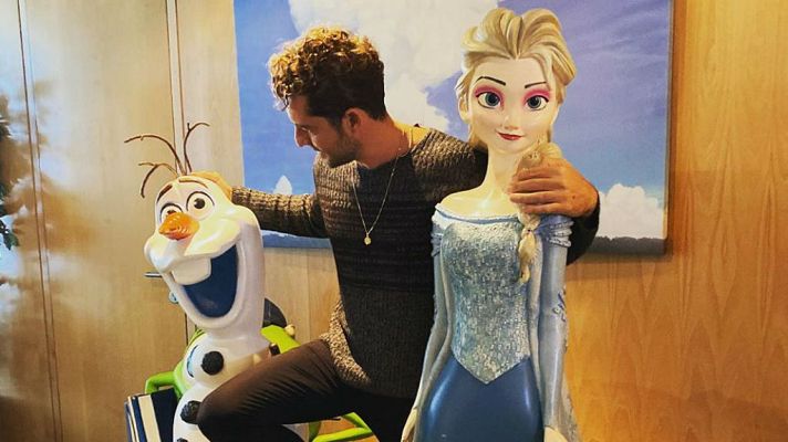 D Corazón - David Bisbal interpreta "Mucho más allá" en Frozen