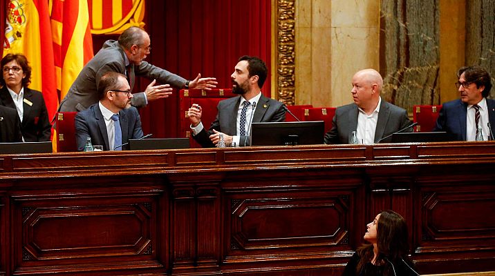 Cataluña aprueba una moción de autodeterminación