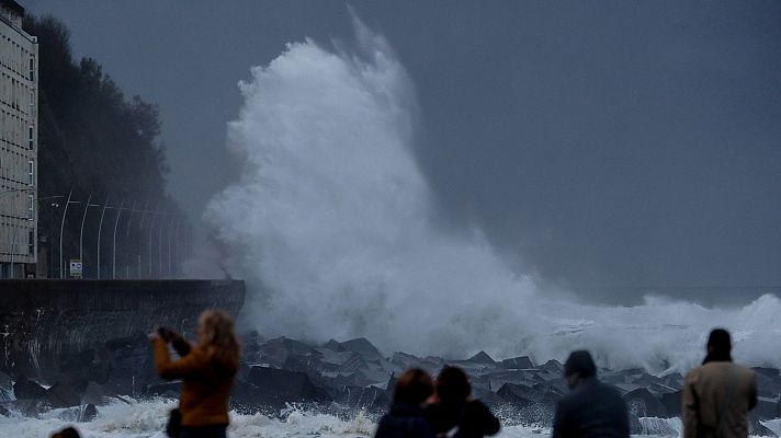 Telediario 1 - Telediario 2 en 4' - 14/11/19
