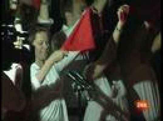 San Fermín - Pamplona entona el 'Pobre de Mí'