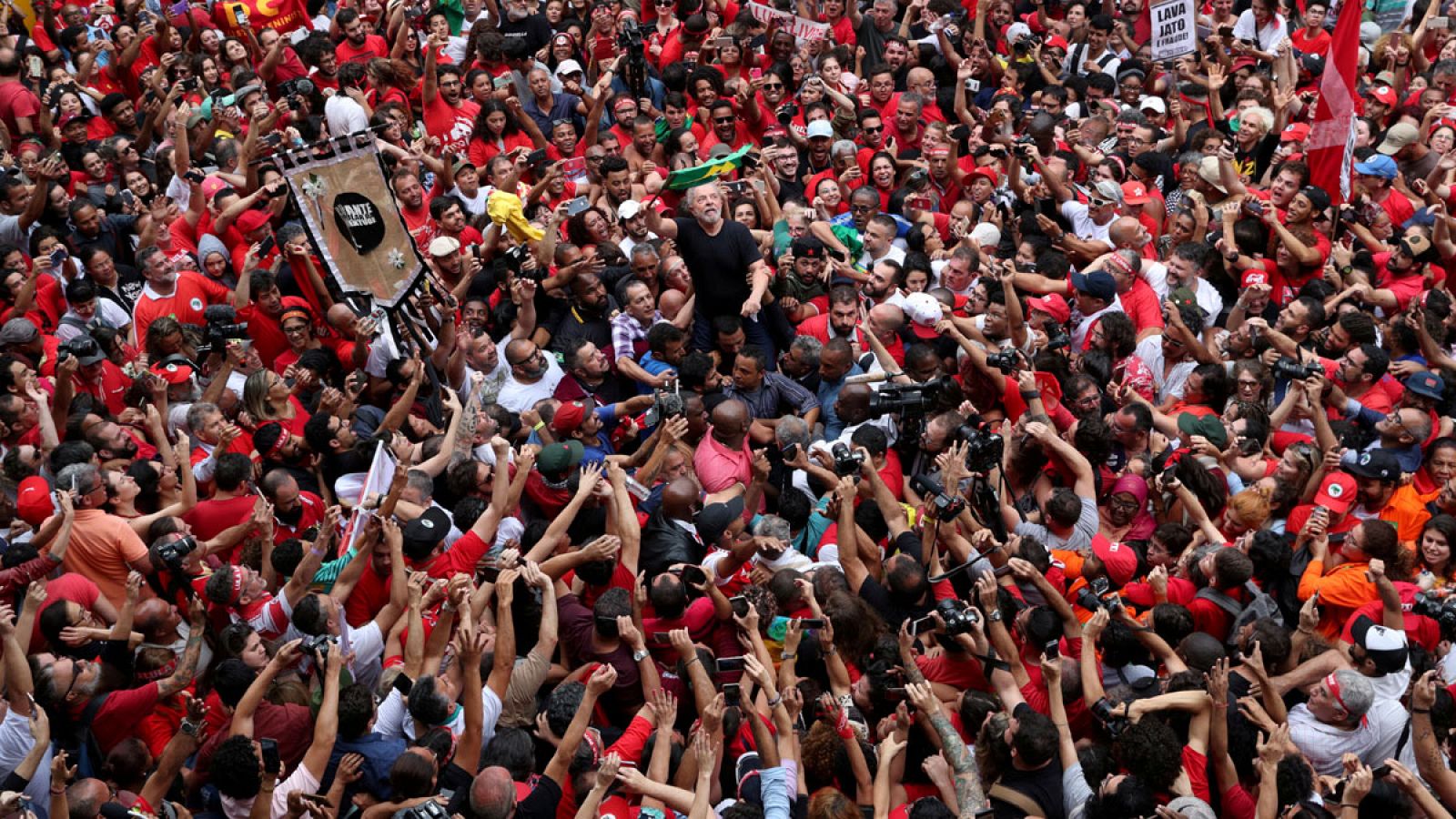 Lula da Silva reaparece en el Brasil de Bolsonaro