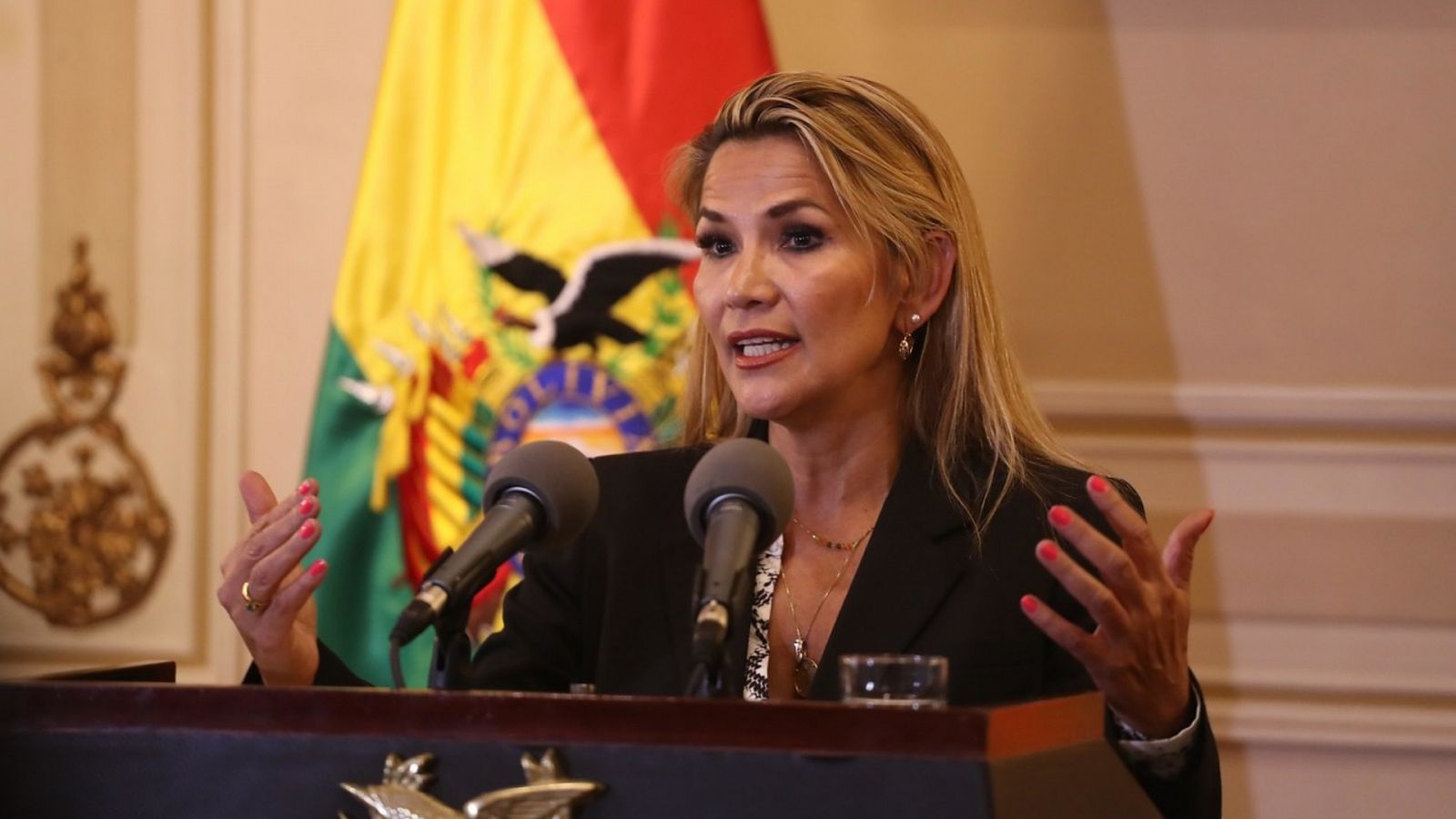 Informe Semanal - Bolivia sin Evo - ver ahora