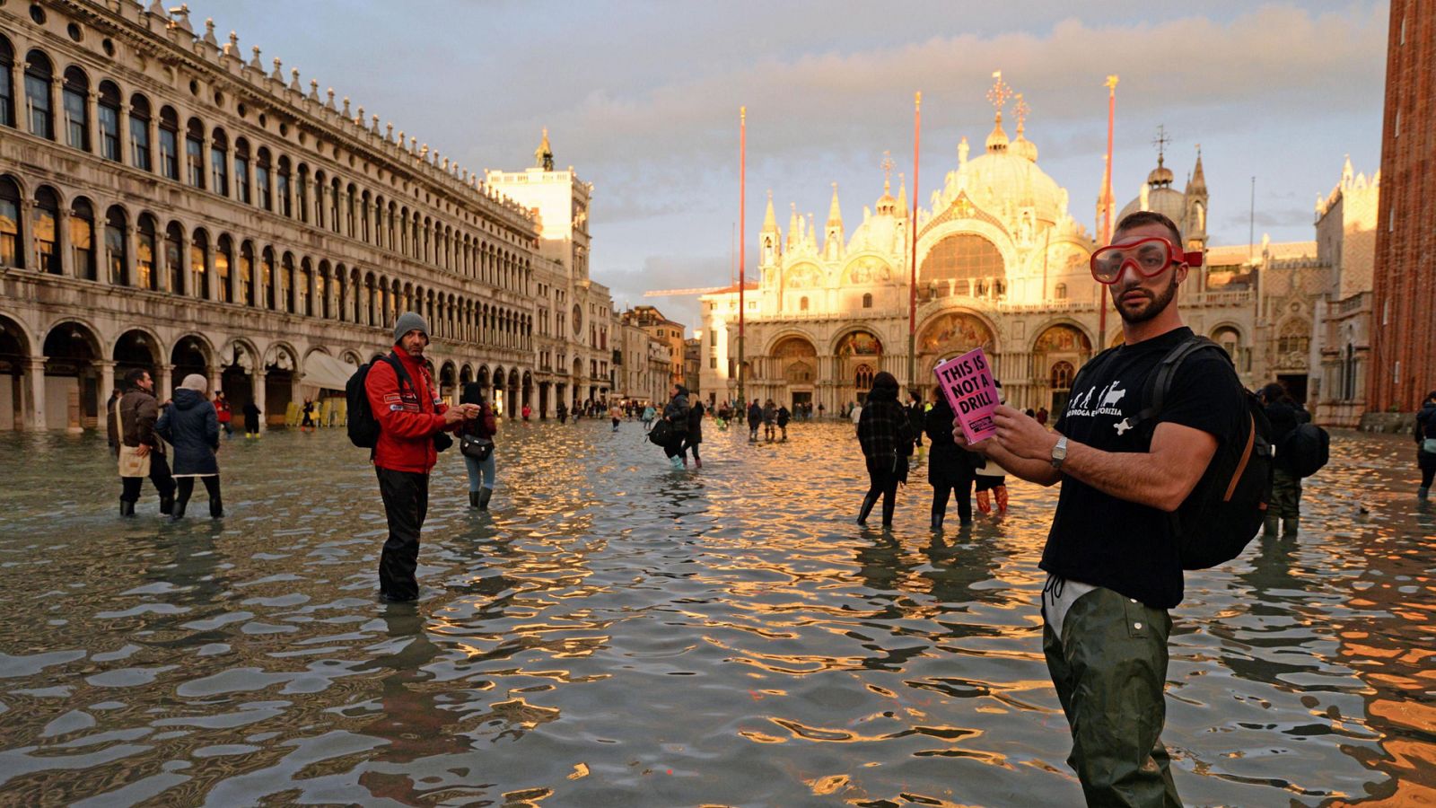Italia El agua no da tregua a Venecia l RTVE Italia El agua no da tregua a Venecia l RTVE